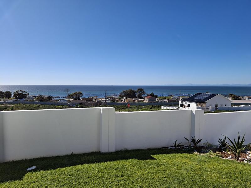 3 Bedroom Property for Sale in St Helena Views Western Cape